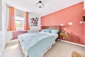Bedroom- click for photo gallery